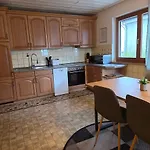 Gemuetliches In Schnaid Mit Zwei Separaten Und Geraeumigen - Ausgestattet Mit Je Einer Grossen Kueche, Zwei Schlafzimmern Und Einem Badezimmer *